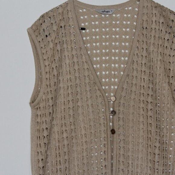 Tan Vest Cardigan Sweater Size Large - Picture 2 of 4